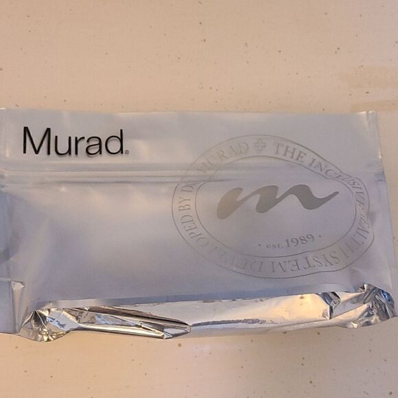 Murad travel size with bag - Picture 5 of 5